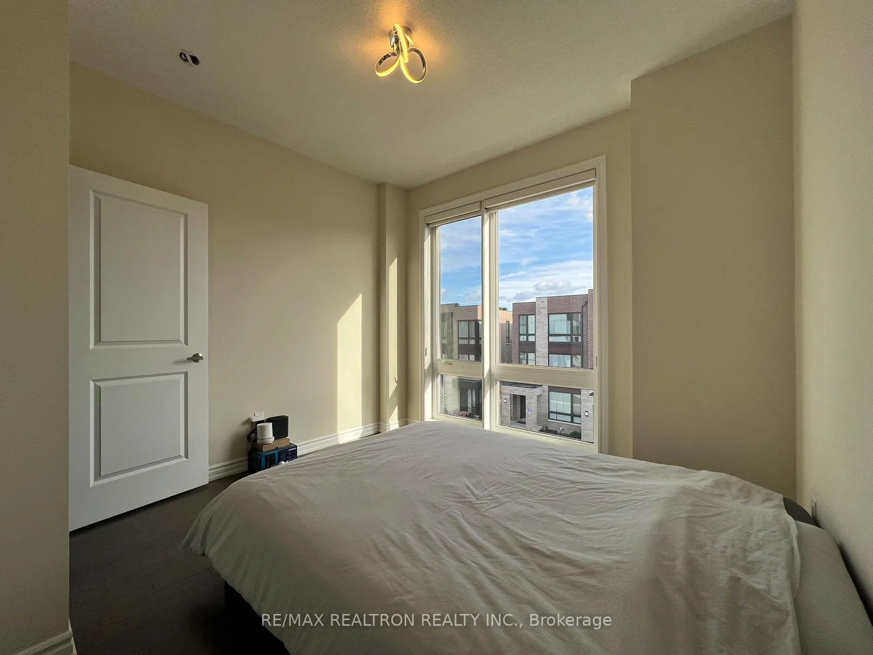 Photo 14 of Unit upper, 12 Breyworth Rd, Markham, Victoria Square — HOMEH