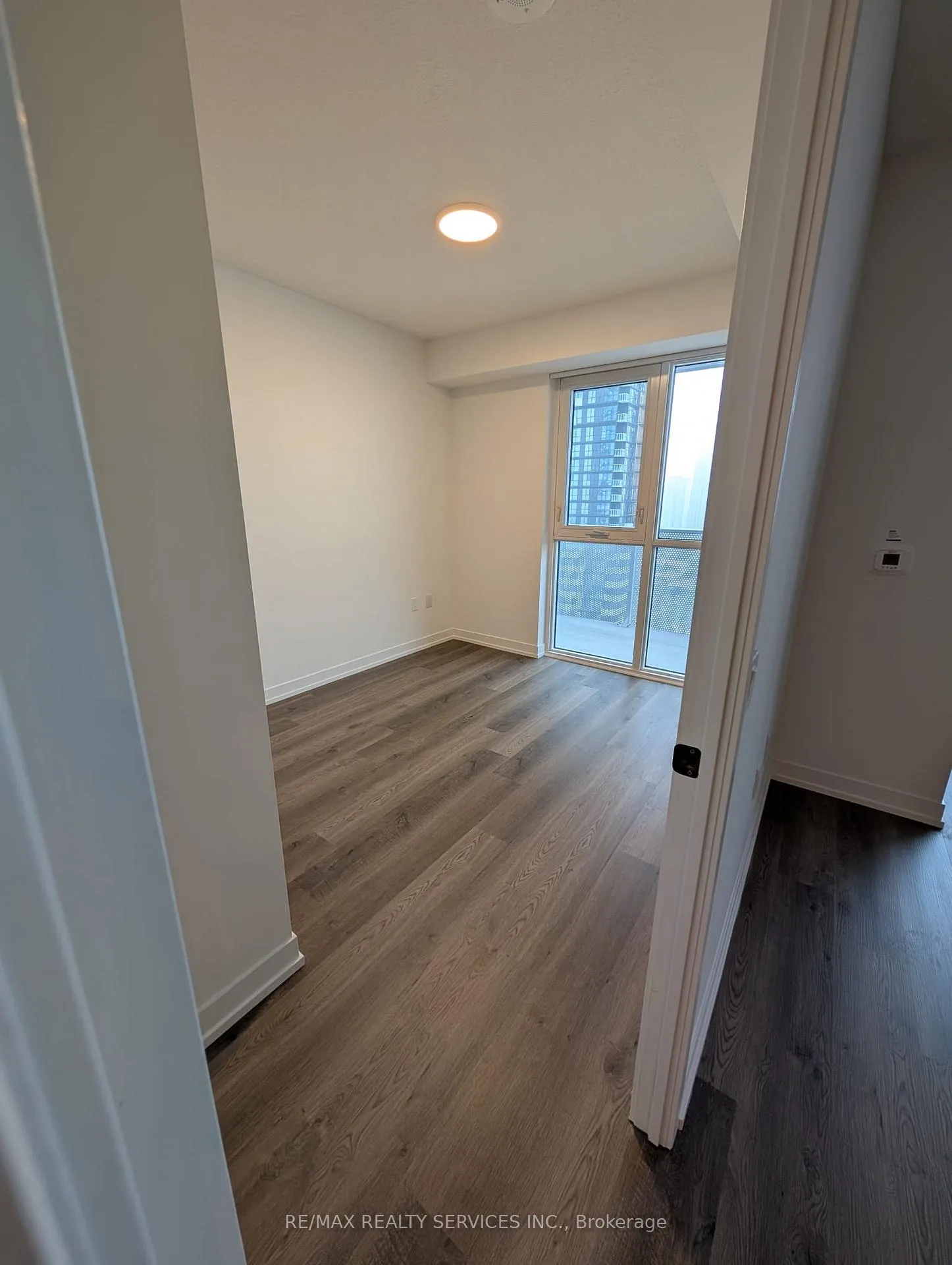 Photo 11 of Unit 3316, 195 Commerce Street, Vaughan, Vaughan Corporate Centre — HOMEH