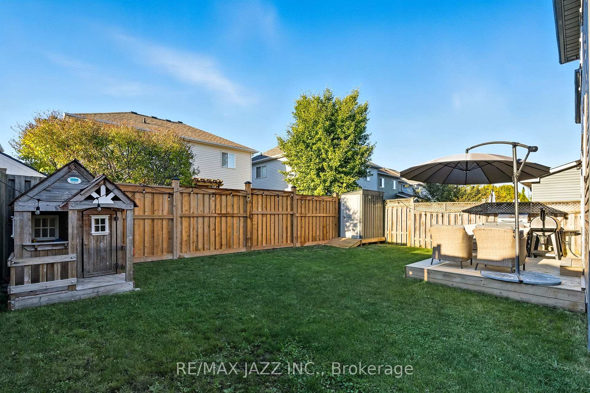 Photo 34 of 16 Carveth Crescent, Clarington, Newcastle — HOMEH