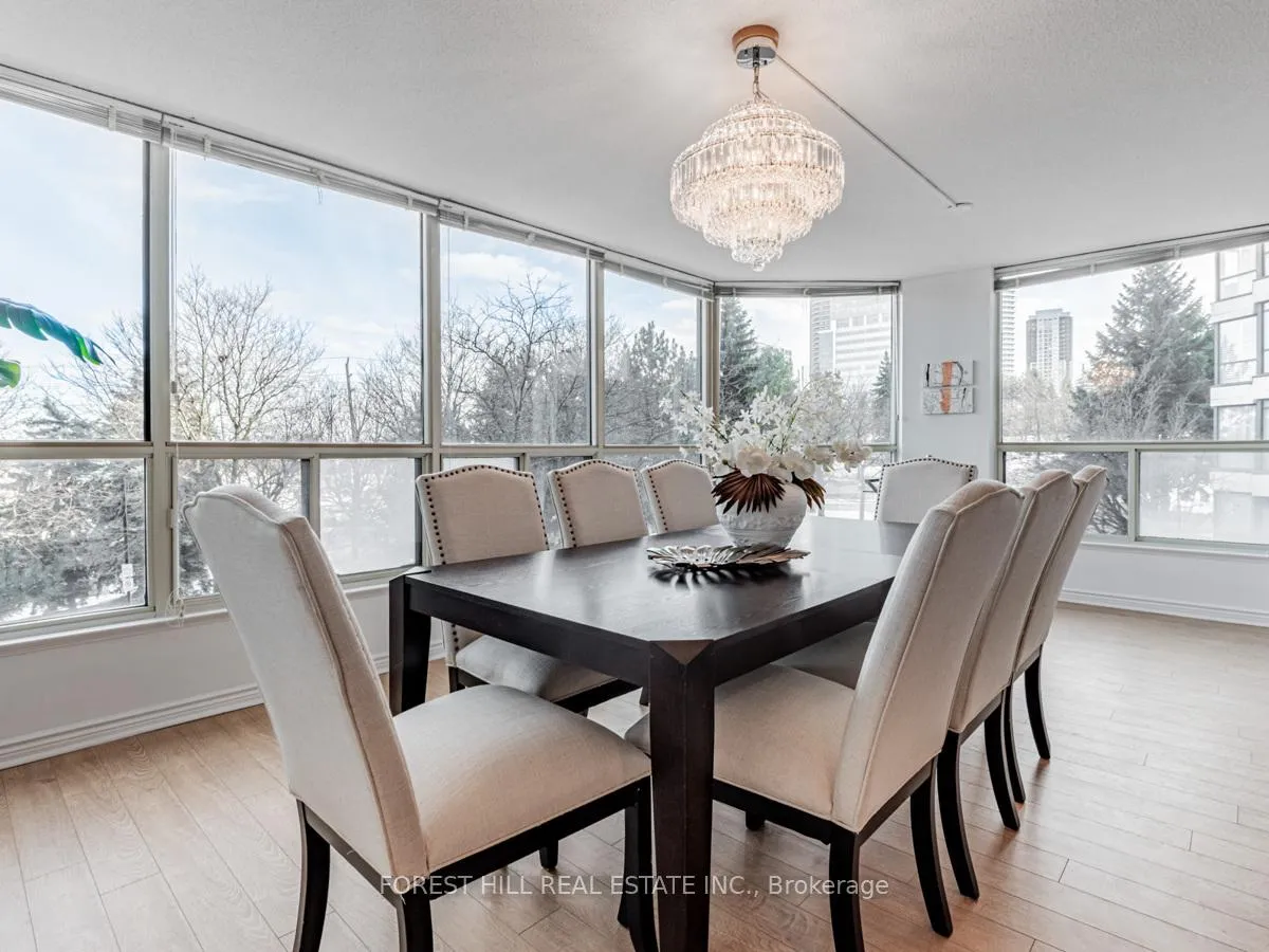 Photo 9 of Unit 307, 7300 Yonge Street, Vaughan, Crestwood-Springfarm-Yorkhill — HOMEH