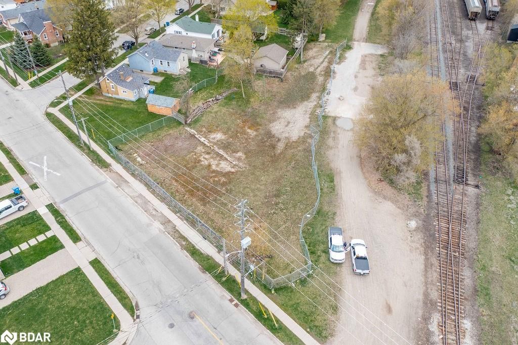 Photo 1 of 15 Alma Street, Guelph, Onward Willow — HOMEH
