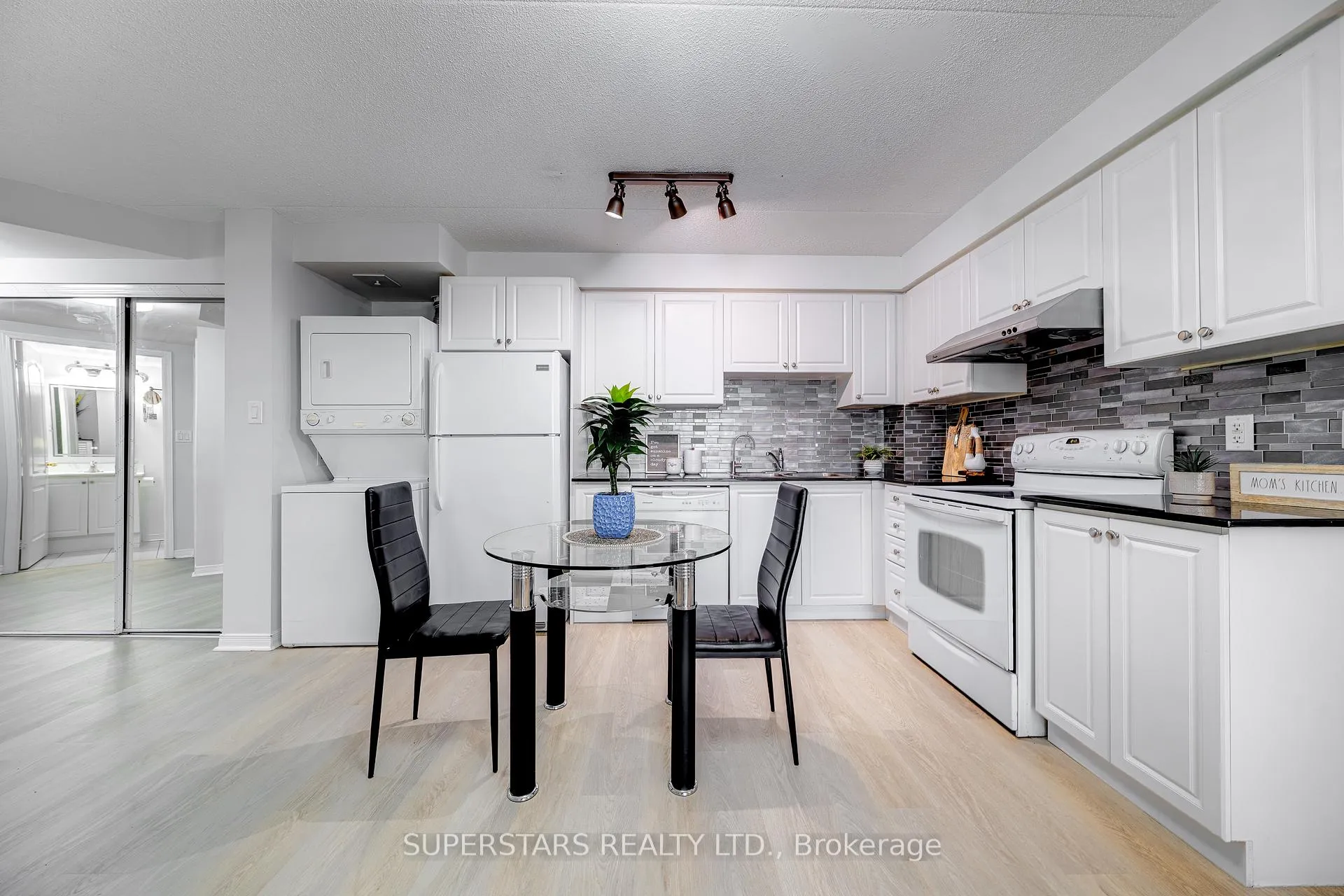 Photo 6 of Unit 715, 4600 Steeles Avenue E, Markham, Milliken Mills East — HOMEH