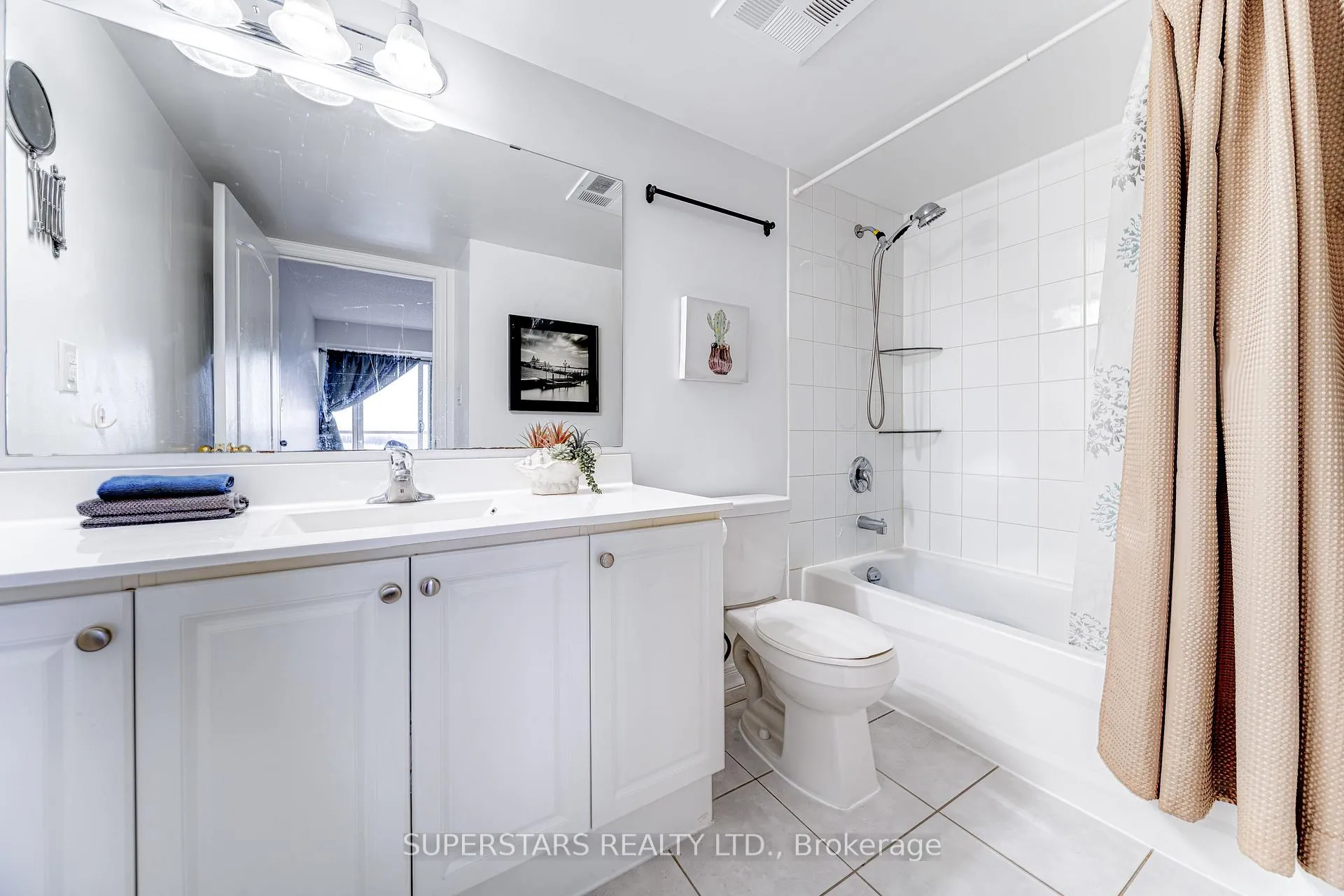 Photo 10 of Unit 715, 4600 Steeles Avenue E, Markham, Milliken Mills East — HOMEH