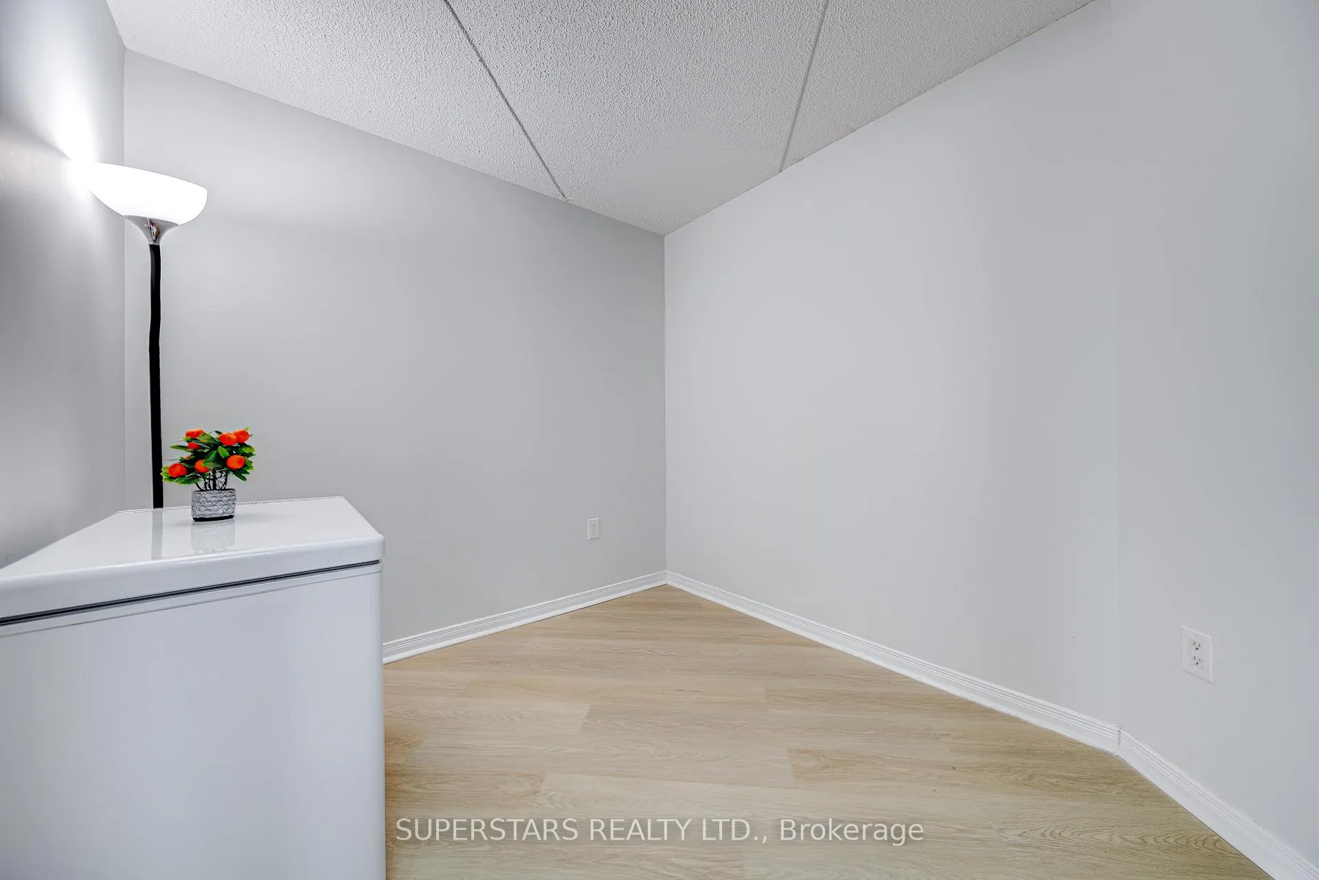 Photo 12 of Unit 715, 4600 Steeles Avenue E, Markham, Milliken Mills East — HOMEH