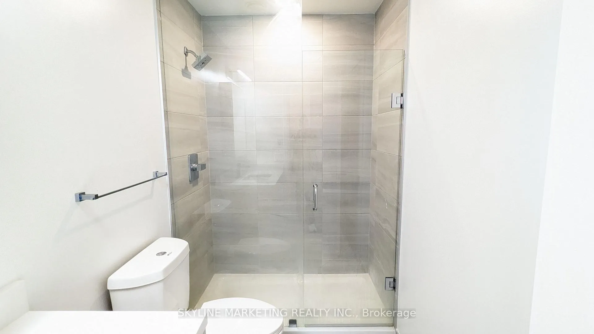 Photo 7 of Unit 2608, 12 Gandhi Lane, Markham, Commerce Valley — HOMEH