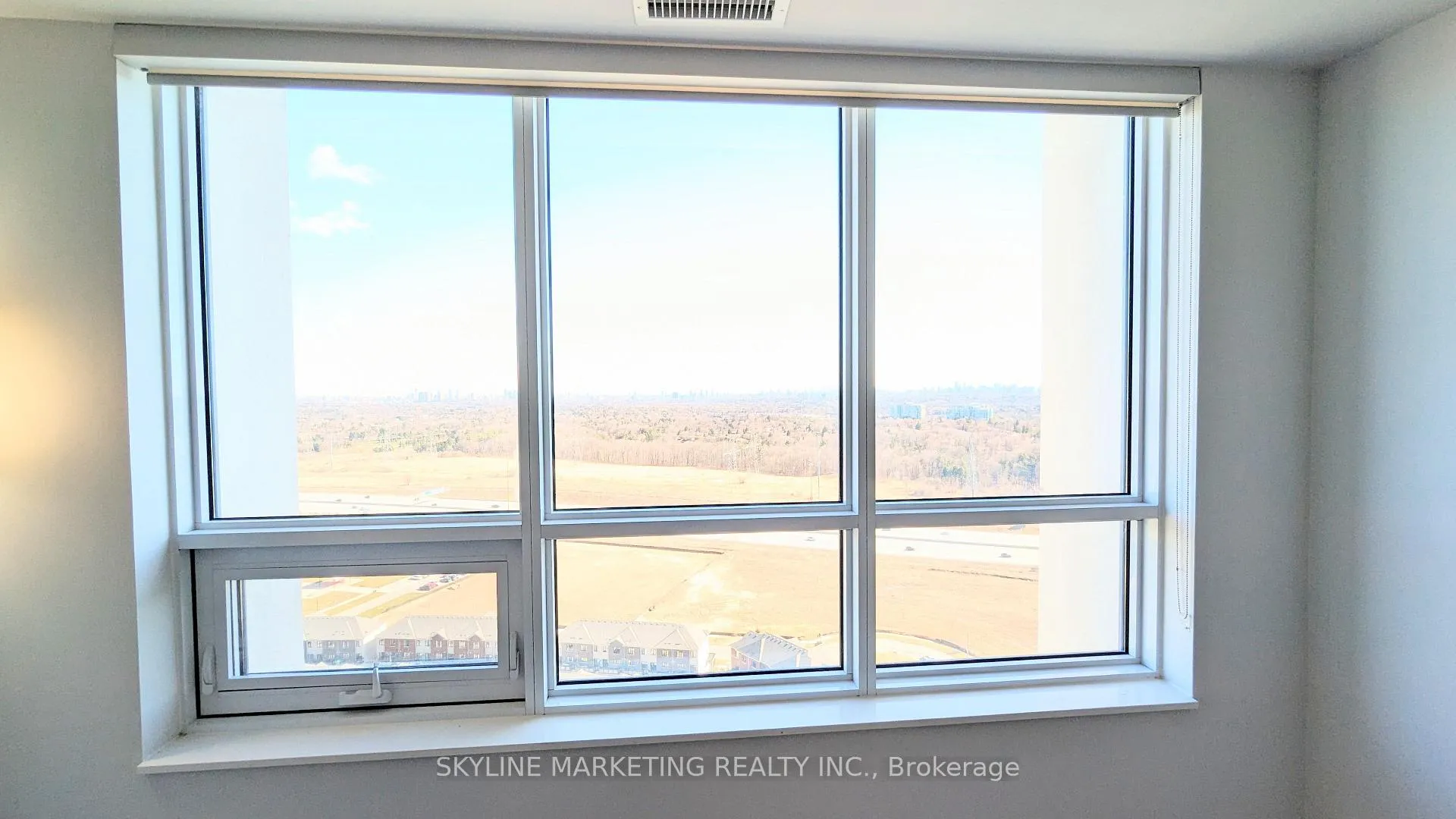Photo 10 of Unit 2608, 12 Gandhi Lane, Markham, Commerce Valley — HOMEH