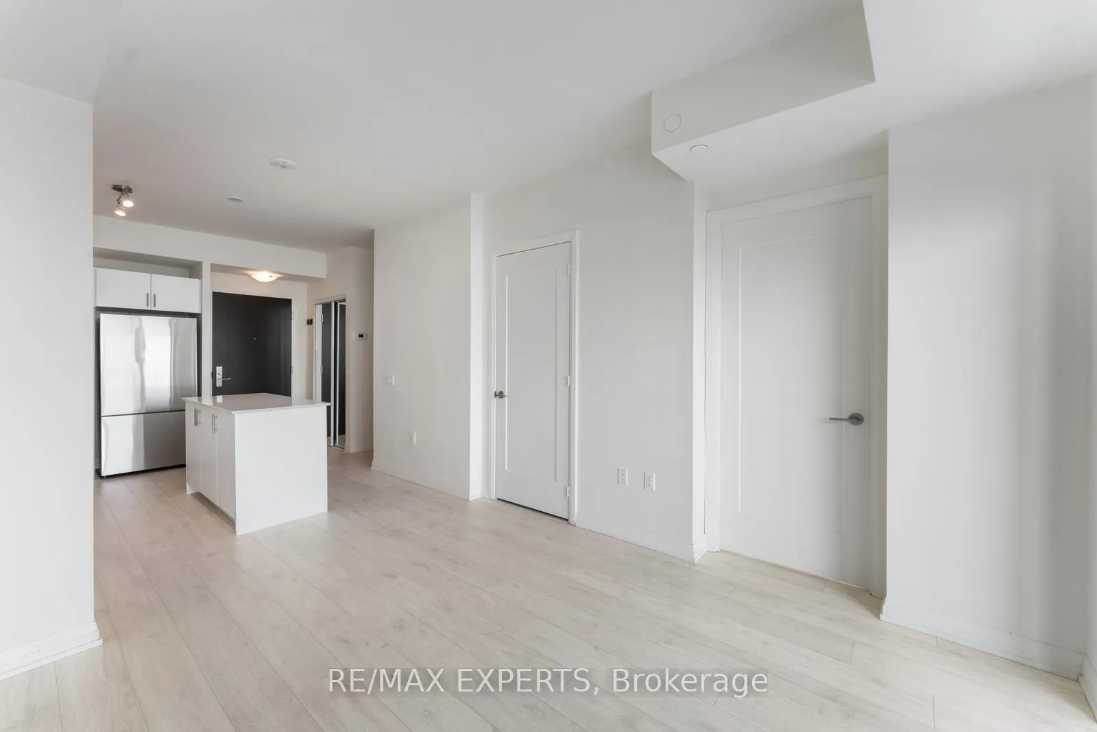 Photo 16 of Unit 417, 9000 Jane Street, Vaughan, Concord — HOMEH