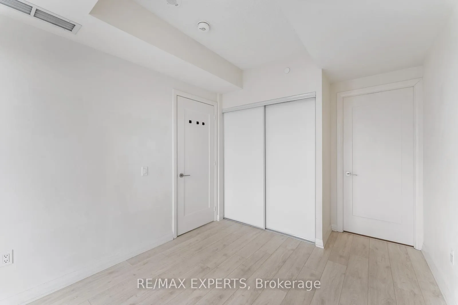 Photo 22 of Unit 417, 9000 Jane Street, Vaughan, Concord — HOMEH