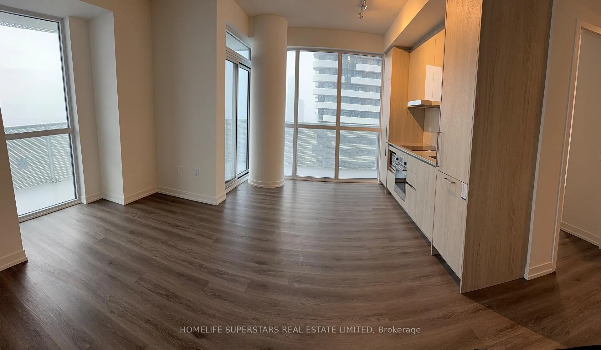 Photo 9 of Unit 2812, 225 commerce Street, Vaughan, Vaughan Corporate Centre — HOMEH