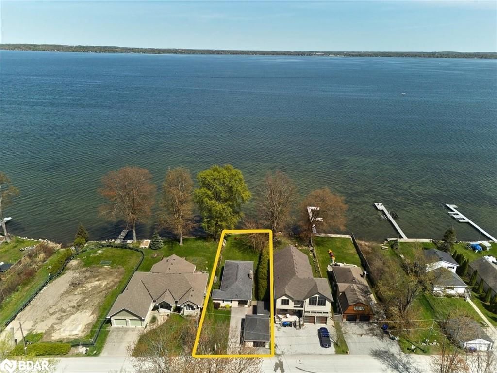 Front of 297 Beach Road