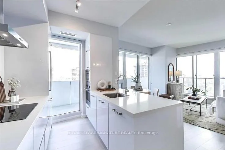 Photo 4 of Unit 2003, 2221 Yonge Street, Toronto, Mount Pleasant West — HOMEH