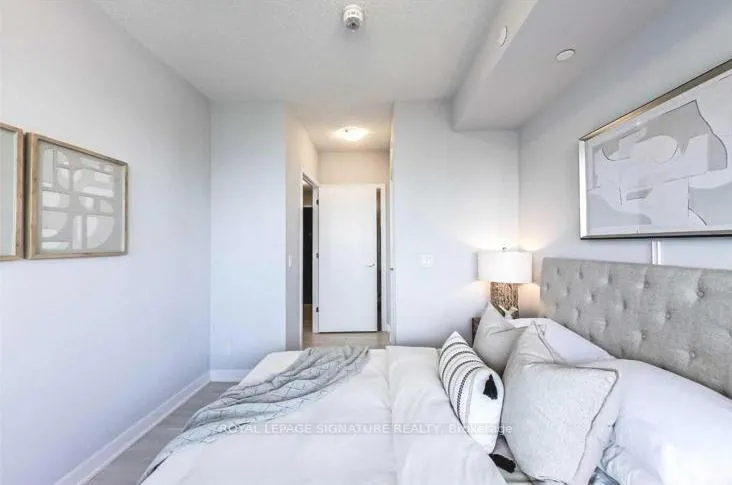 Photo 12 of Unit 2003, 2221 Yonge Street, Toronto, Mount Pleasant West — HOMEH