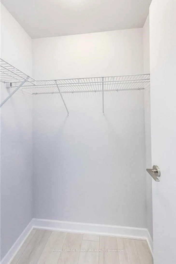 Photo 13 of Unit 2003, 2221 Yonge Street, Toronto, Mount Pleasant West — HOMEH