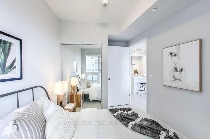 Photo 16 of Unit 2003, 2221 Yonge Street, Toronto, Mount Pleasant West — HOMEH