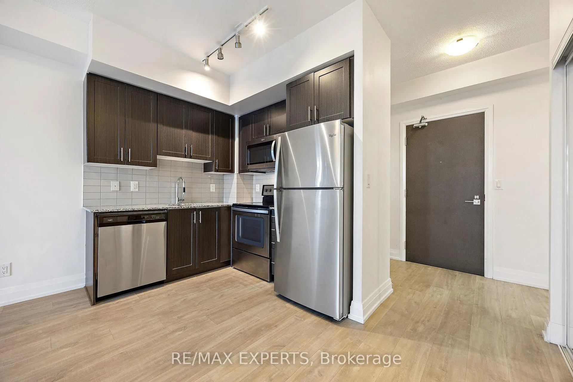 Photo 7 of Unit 512, 3600 Highway 7, Vaughan, Vaughan Corporate Centre — HOMEH