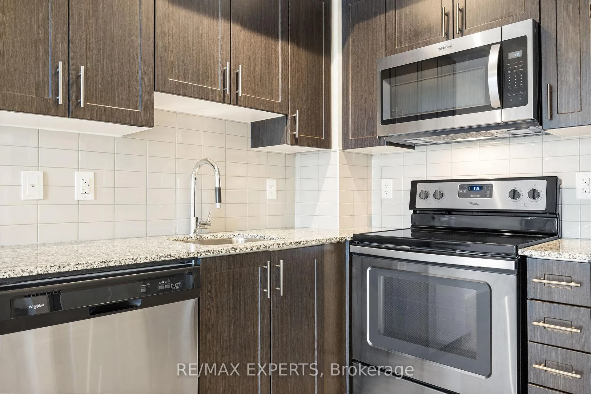 Photo 8 of Unit 512, 3600 Highway 7, Vaughan, Vaughan Corporate Centre — HOMEH