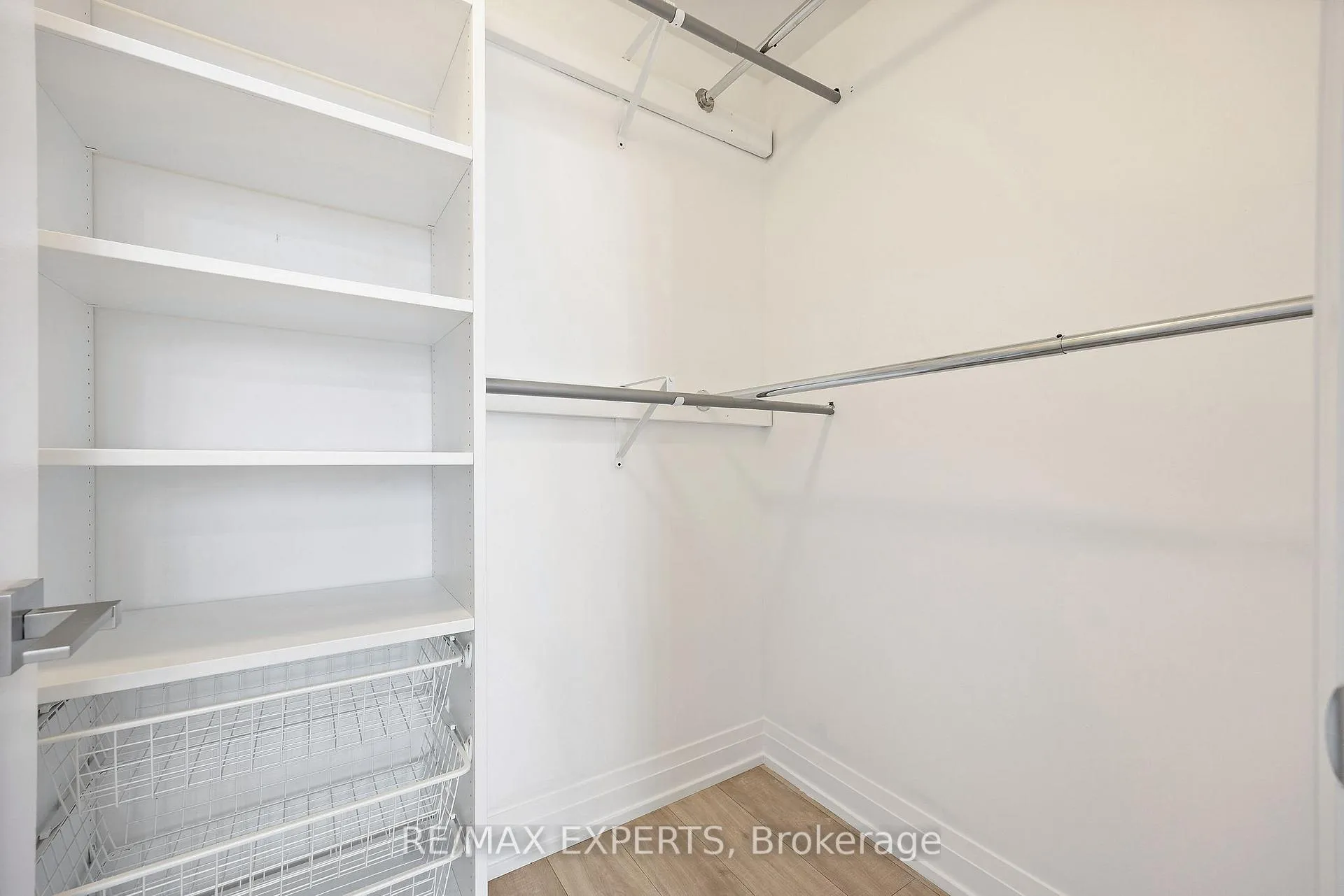 Photo 16 of Unit 512, 3600 Highway 7, Vaughan, Vaughan Corporate Centre — HOMEH