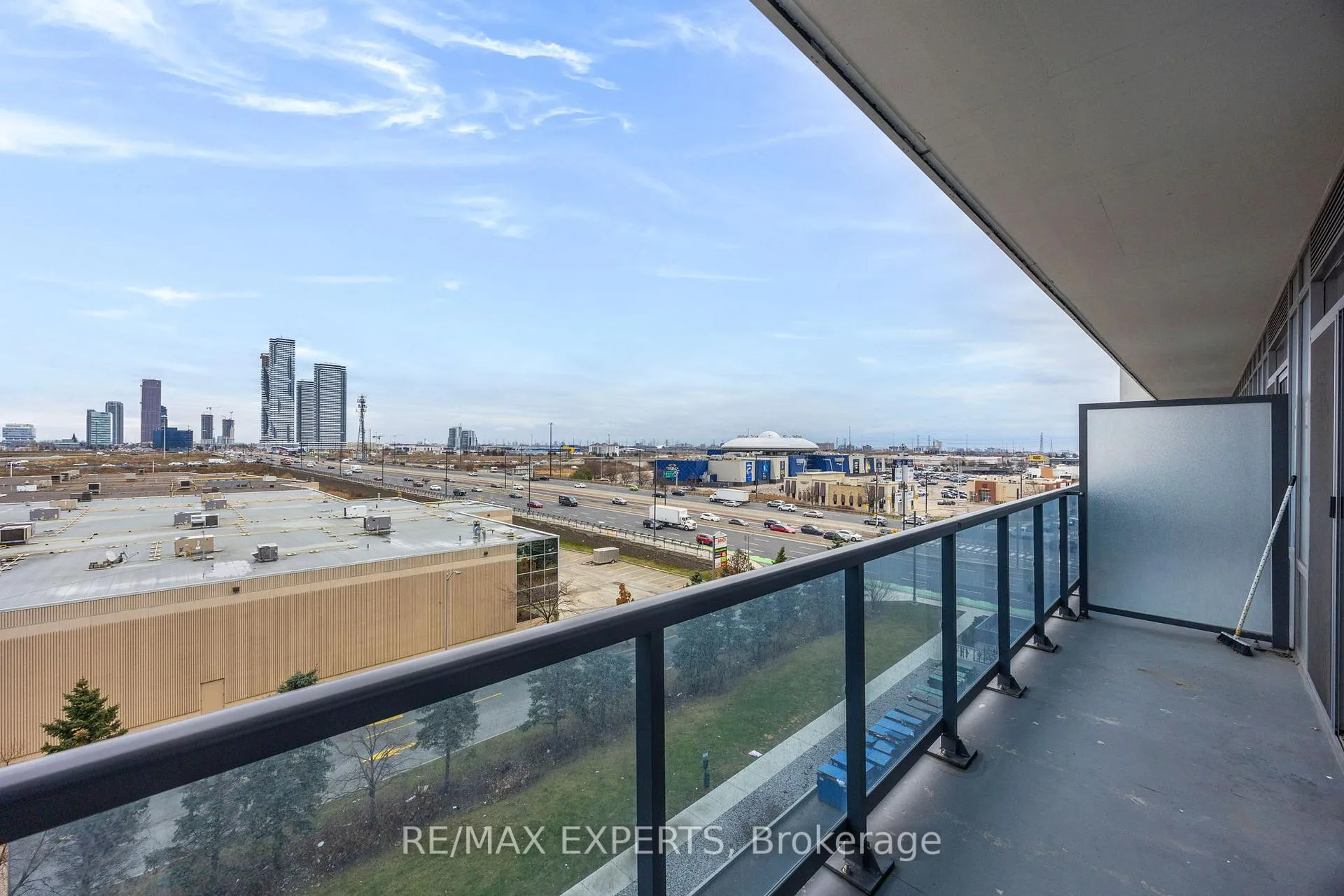 Photo 20 of Unit 512, 3600 Highway 7, Vaughan, Vaughan Corporate Centre — HOMEH