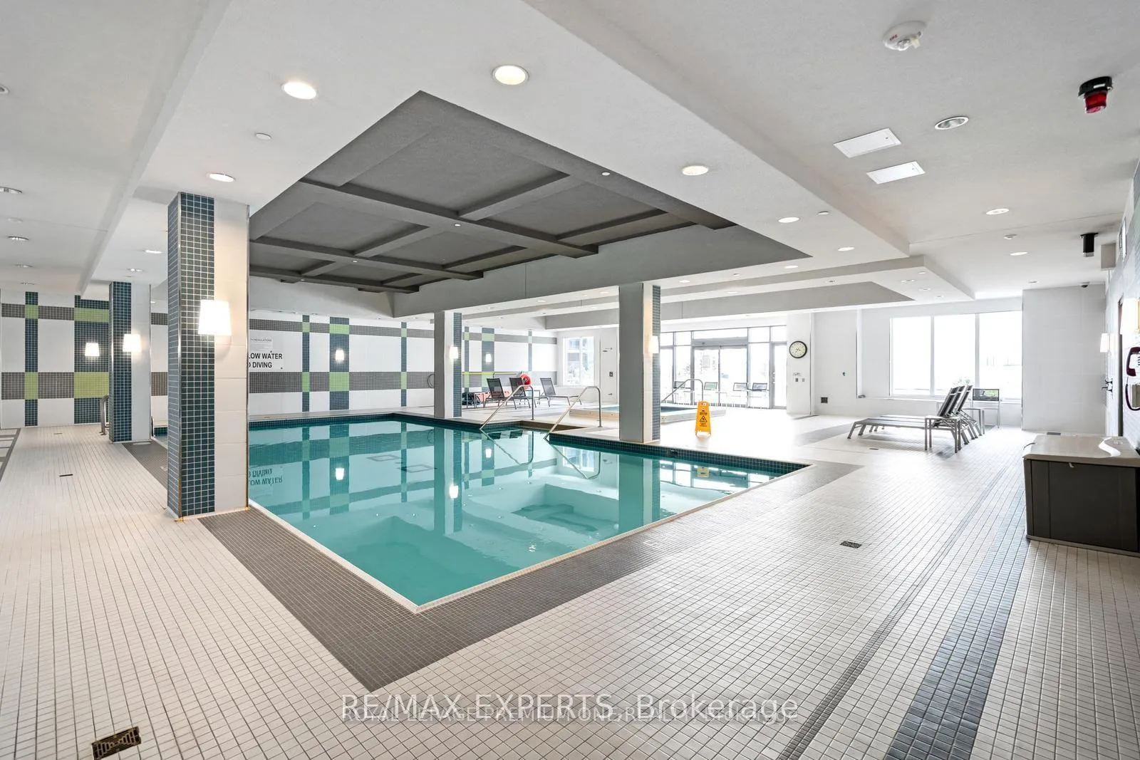 Photo 22 of Unit 512, 3600 Highway 7, Vaughan, Vaughan Corporate Centre — HOMEH