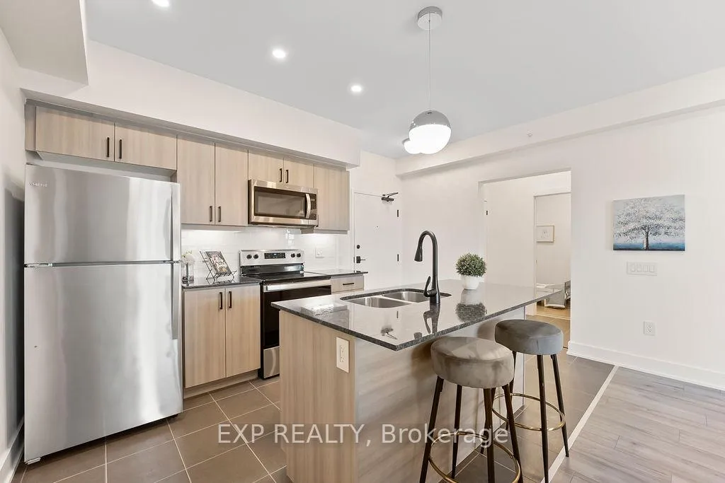 Photo 6 of Unit 506, 4 Spice Way, Barrie, Rural Barrie Southeast — HOMEH
