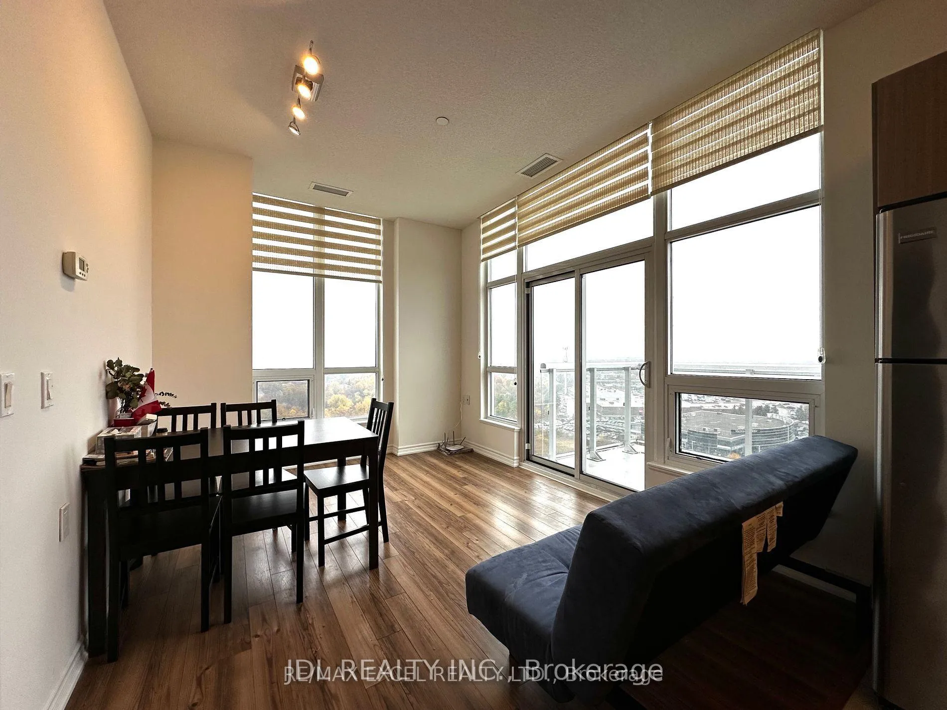 Photo 3 of Unit Ph22, 8323 Kennedy Road, Markham, Village Green-South Unionville — HOMEH