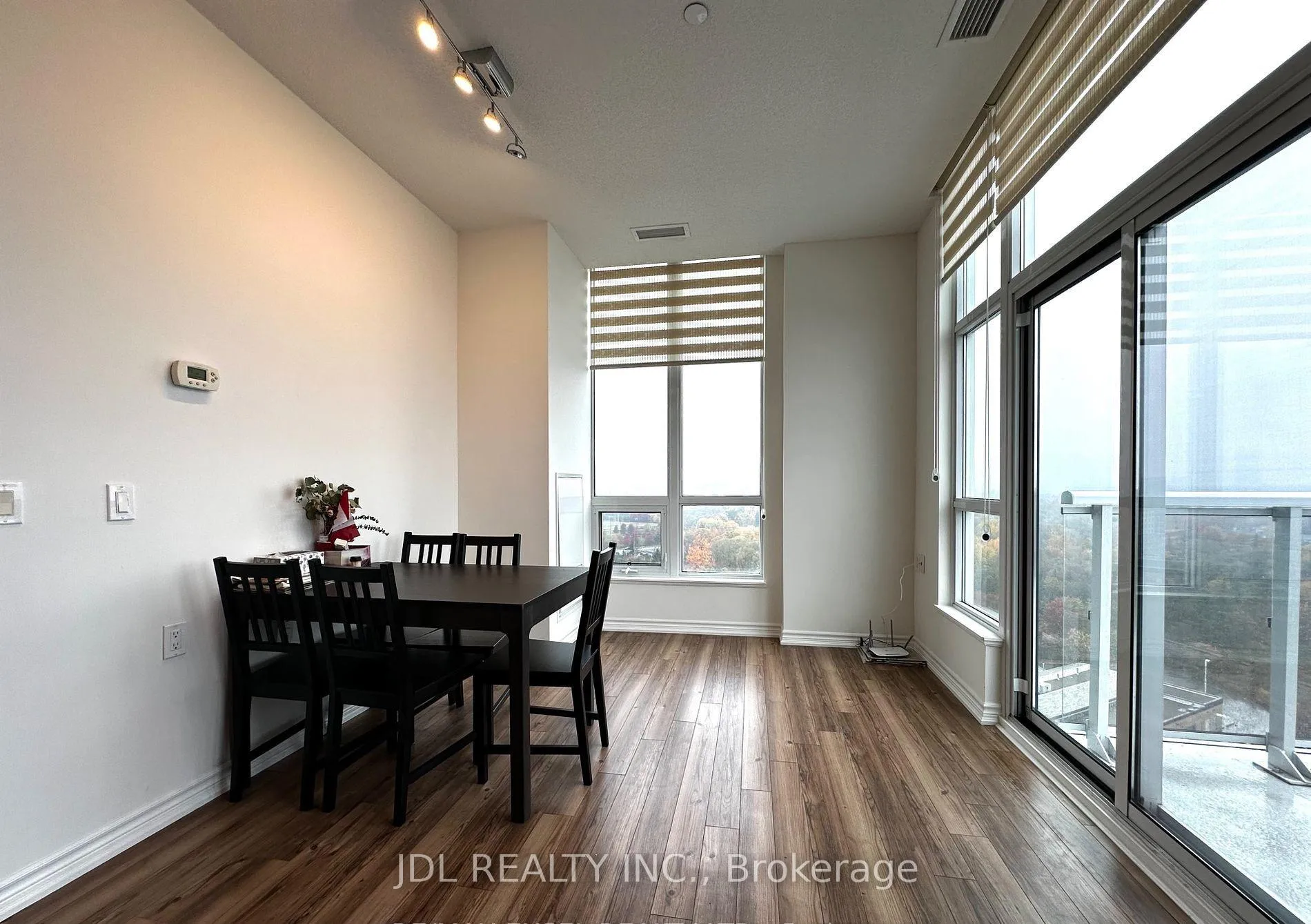Photo 5 of Unit Ph22, 8323 Kennedy Road, Markham, Village Green-South Unionville — HOMEH