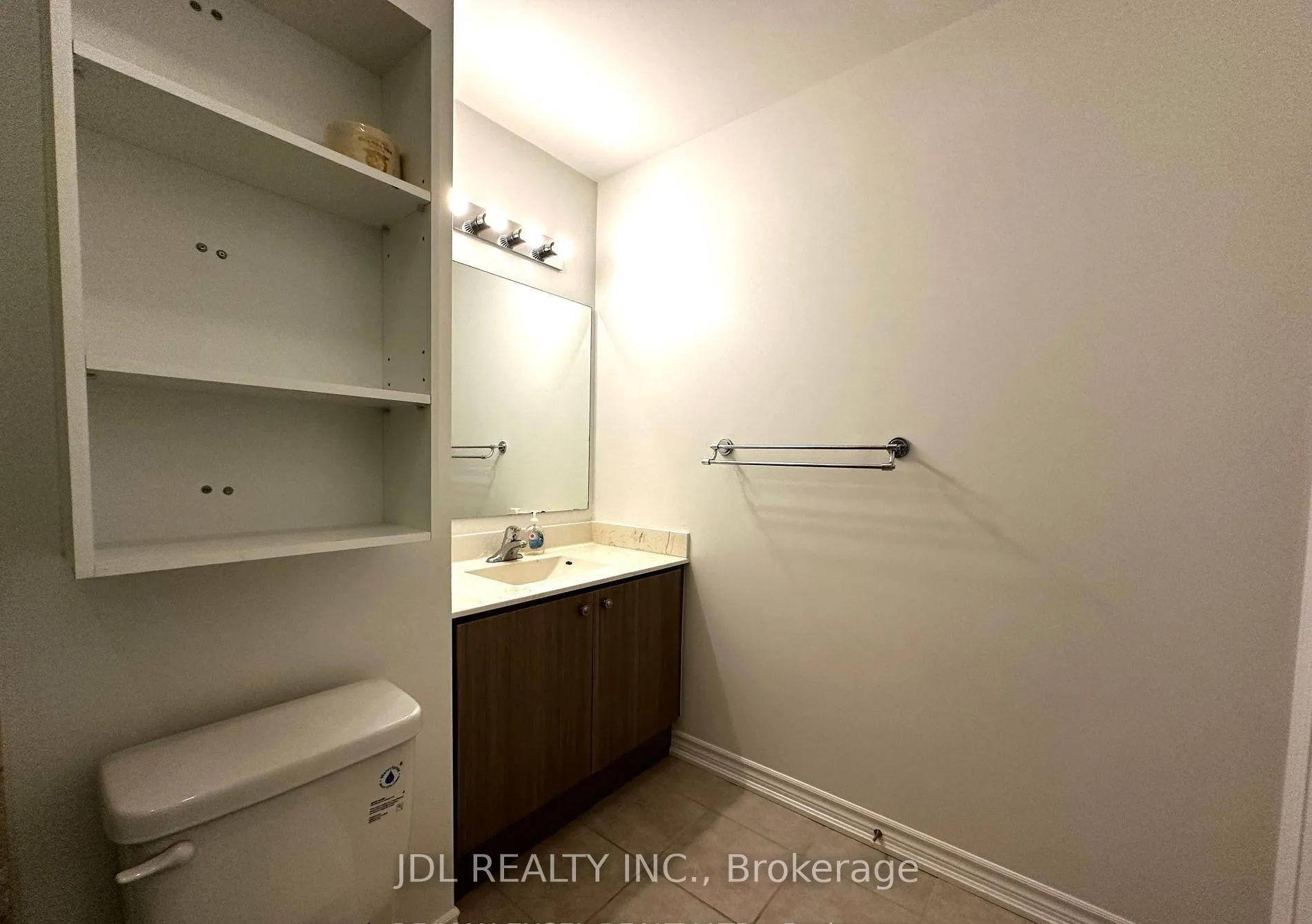Photo 11 of Unit Ph22, 8323 Kennedy Road, Markham, Village Green-South Unionville — HOMEH