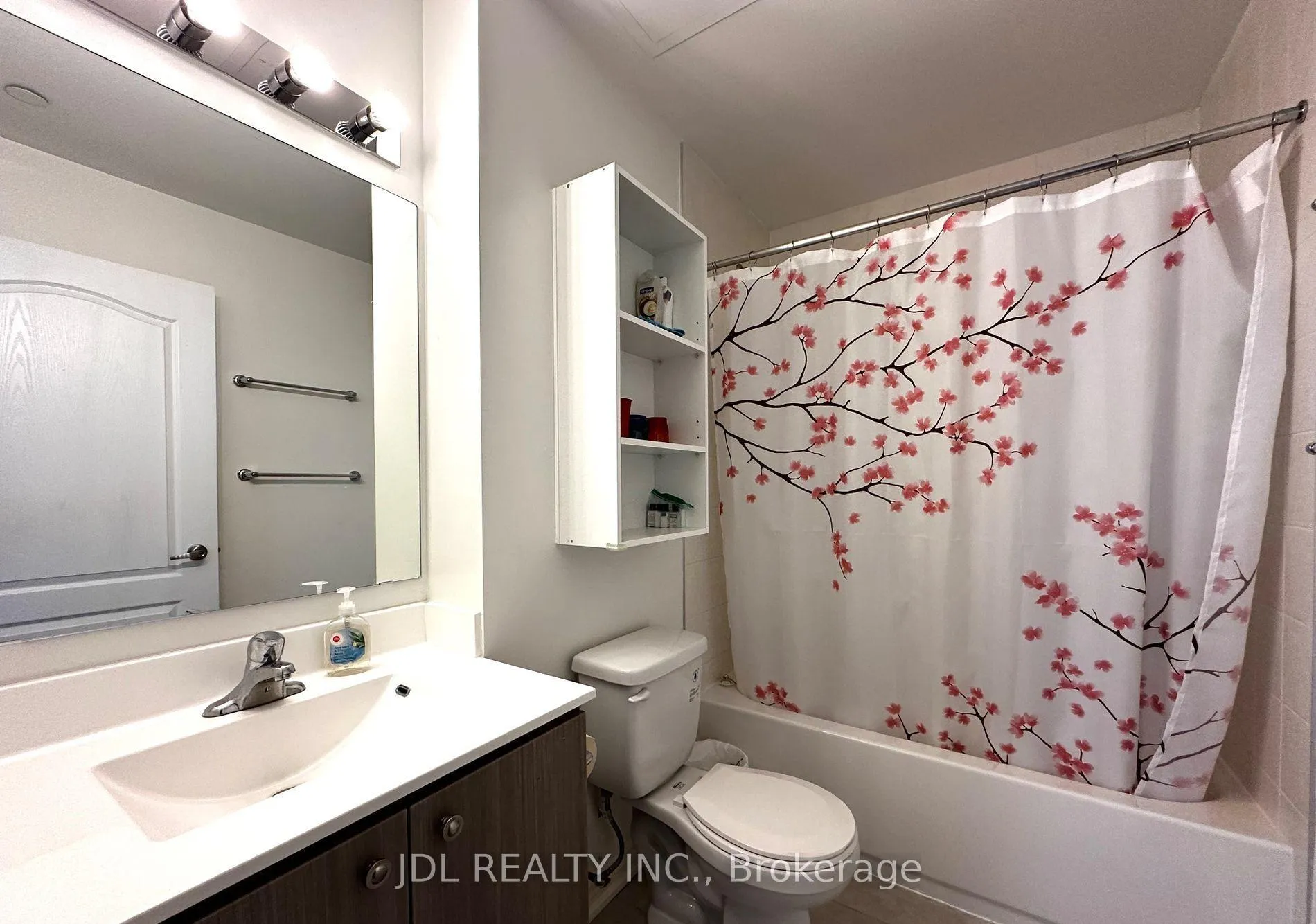 Photo 13 of Unit Ph22, 8323 Kennedy Road, Markham, Village Green-South Unionville — HOMEH