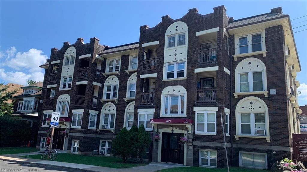 Front of 107-109 Balsam Avenue S