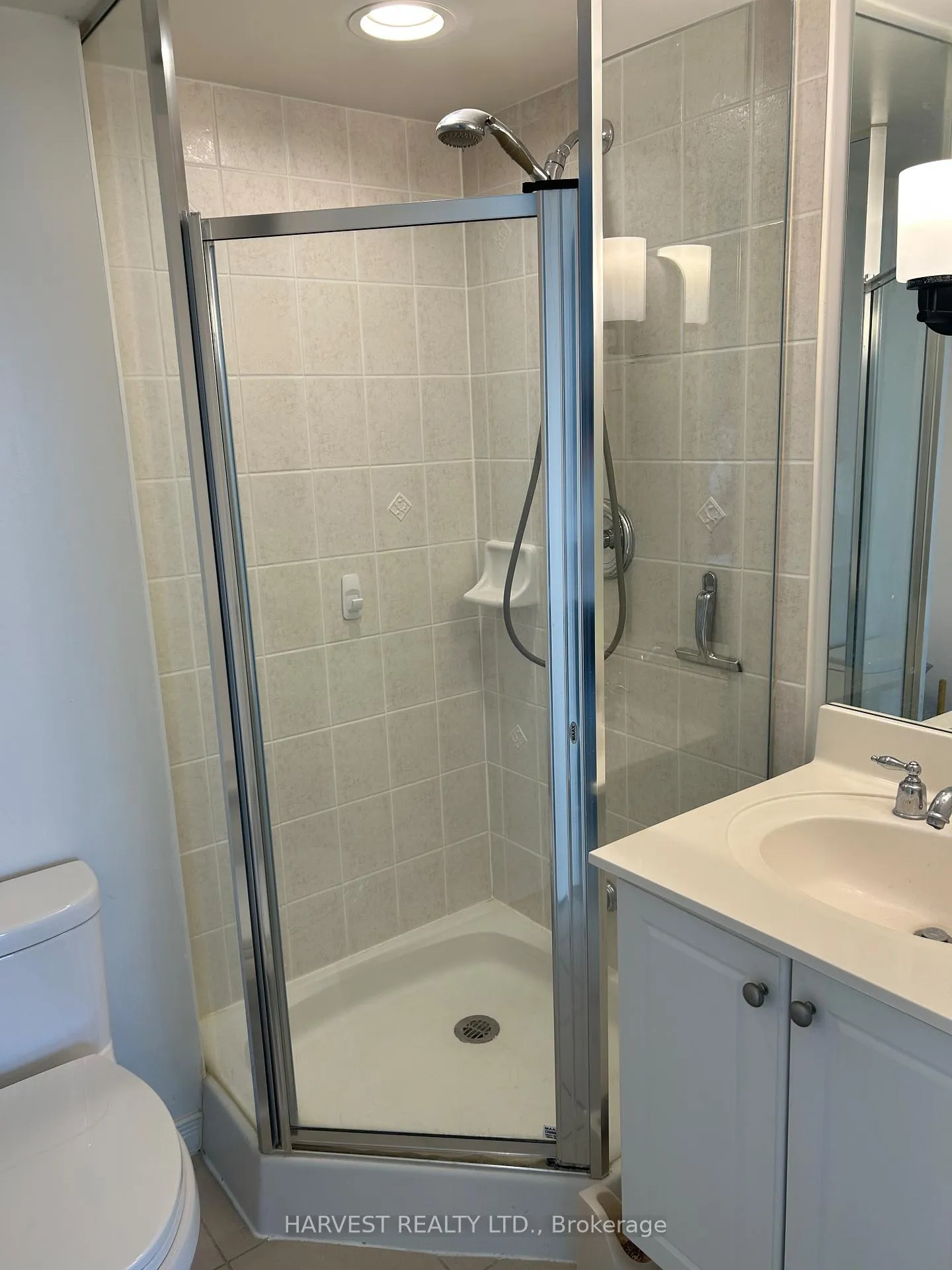 Photo 19 of Unit 708, 205 The Donway Street W, North York, Banbury-Don Mills — HOMEH