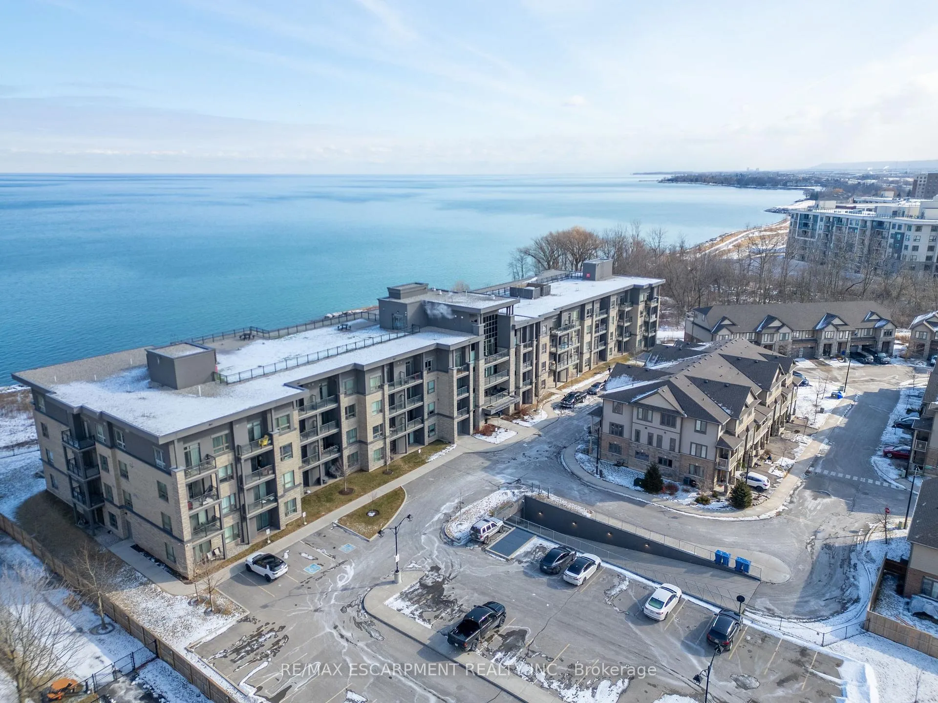 Front of Unit 421, 35 Southshore Crescent