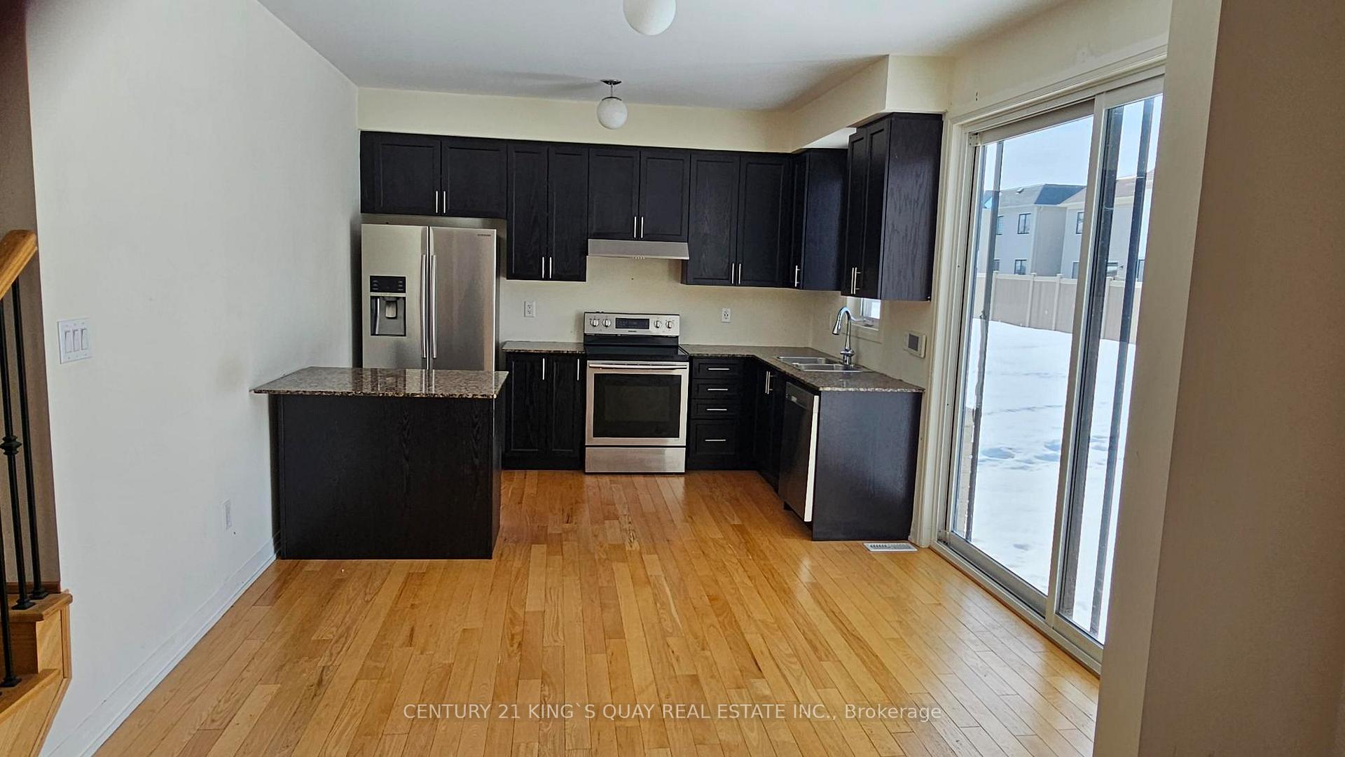 Photo 6 of 58 Cryderman Lane, Clarington, Bowmanville — HOMEH