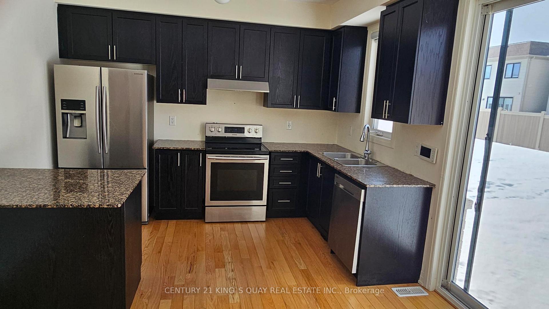 Photo 7 of 58 Cryderman Lane, Clarington, Bowmanville — HOMEH