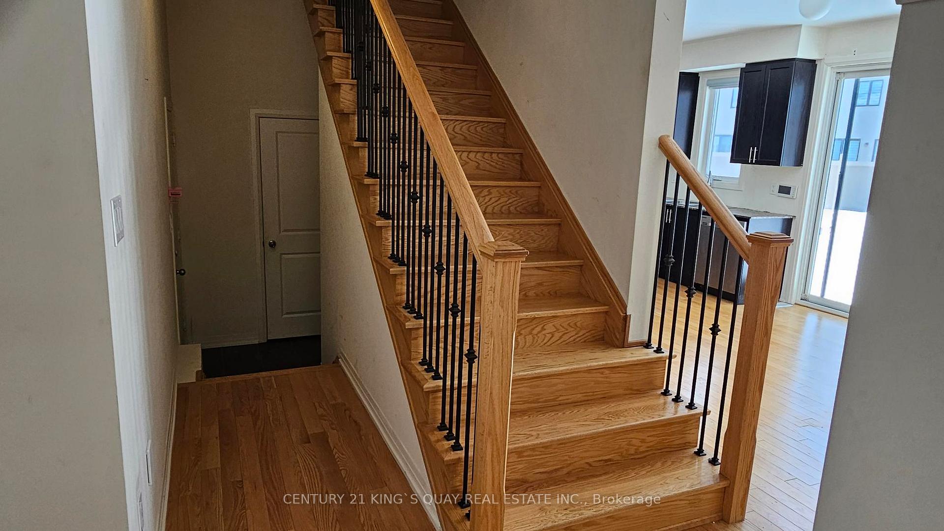 Photo 8 of 58 Cryderman Lane, Clarington, Bowmanville — HOMEH