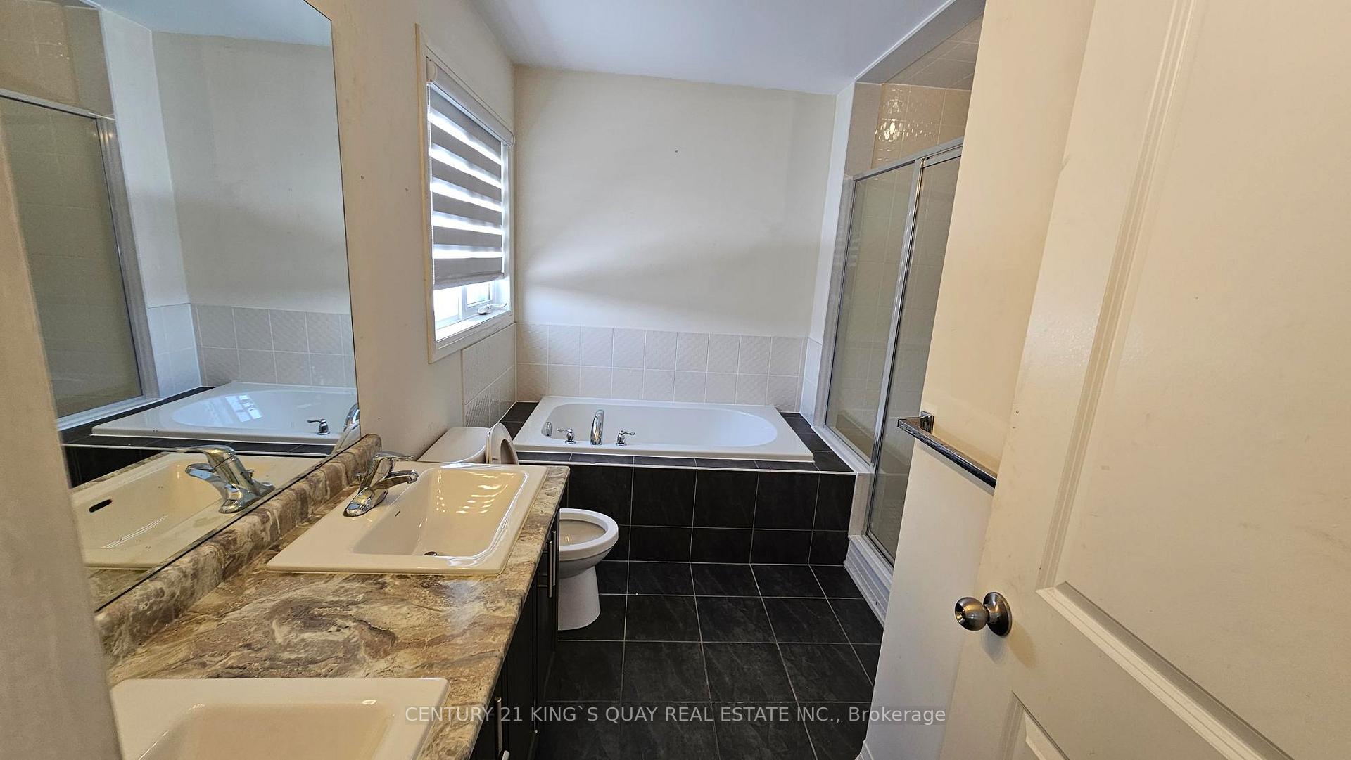 Photo 12 of 58 Cryderman Lane, Clarington, Bowmanville — HOMEH