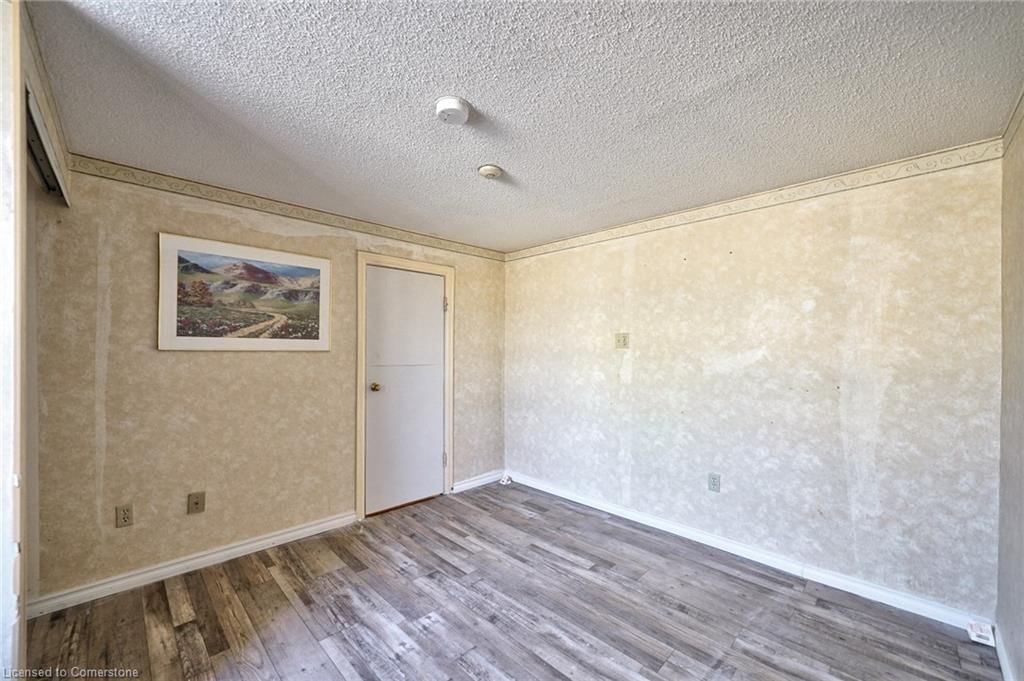 Photo 6 of 106 Carden Street, Guelph, Downtown — HOMEH