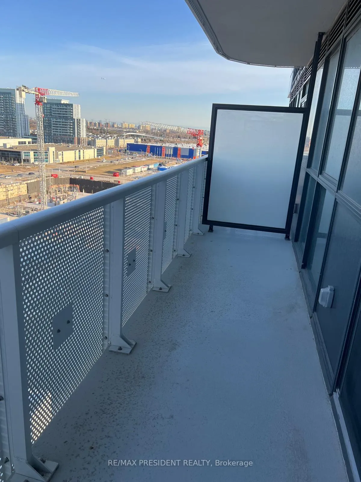 Photo 4 of Unit 1001, 225 Commerce Street, Vaughan, Vaughan Corporate Centre — HOMEH