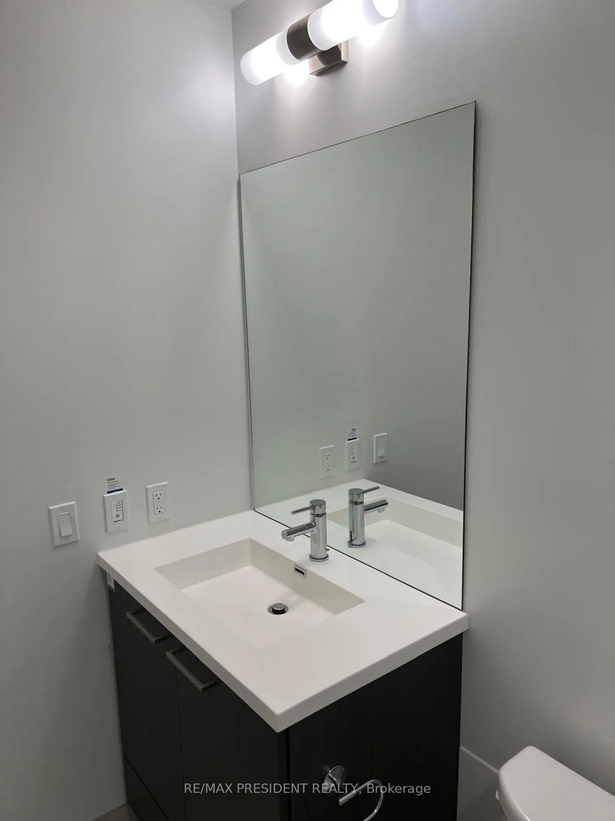 Photo 16 of Unit 1001, 225 Commerce Street, Vaughan, Vaughan Corporate Centre — HOMEH
