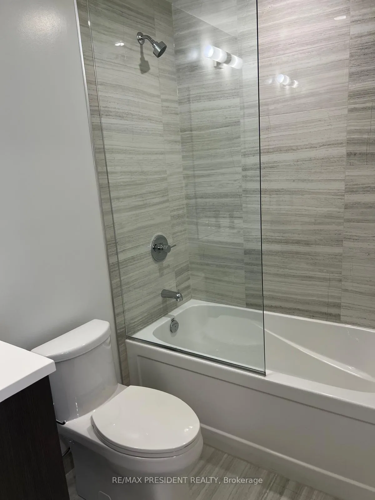 Photo 17 of Unit 1001, 225 Commerce Street, Vaughan, Vaughan Corporate Centre — HOMEH