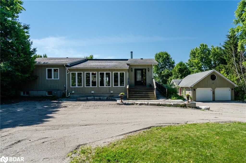Photo 3 of 1077 15/16 Sideroad West Line W, Oro-Medonte, Shanty Bay — HOMEH