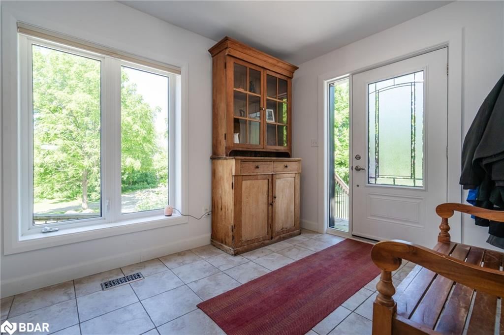 Photo 4 of 1077 15/16 Sideroad West Line W, Oro-Medonte, Shanty Bay — HOMEH