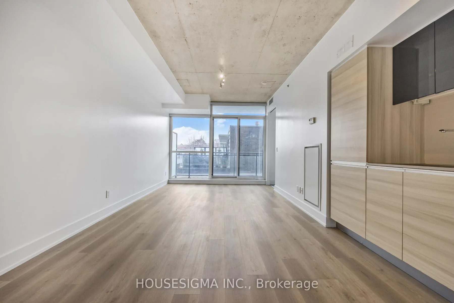 Photo 2 of Unit 405, 1190 Dundas Street E, Toronto, South Riverdale — HOMEH
