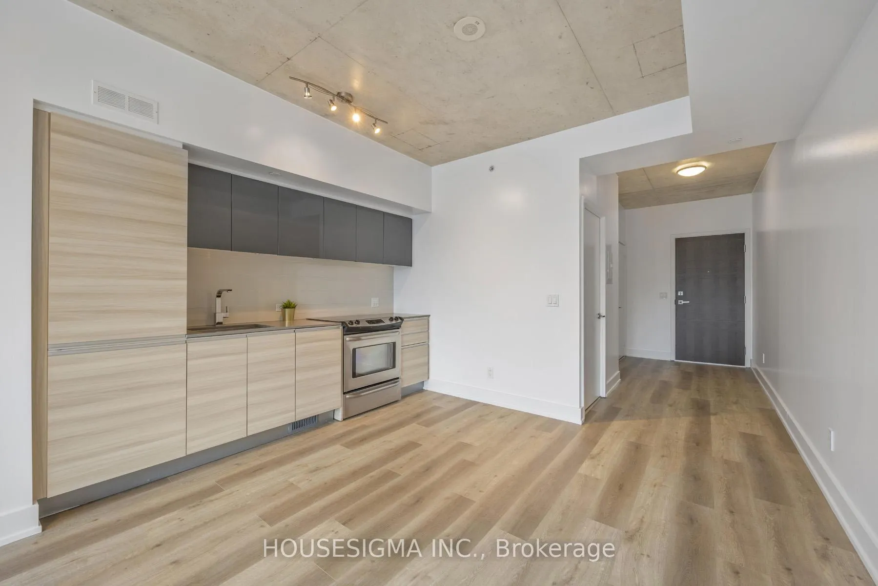 Photo 3 of Unit 405, 1190 Dundas Street E, Toronto, South Riverdale — HOMEH