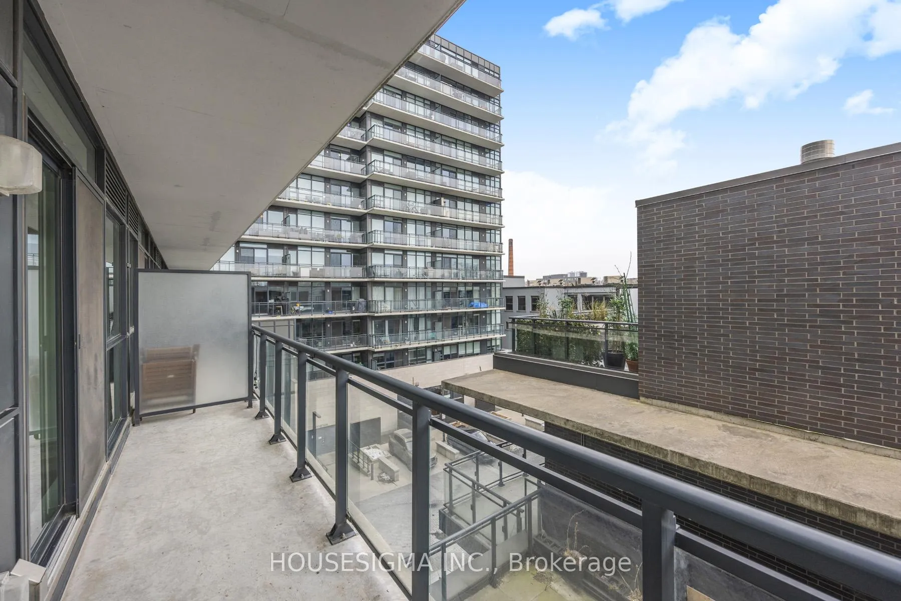 Photo 4 of Unit 405, 1190 Dundas Street E, Toronto, South Riverdale — HOMEH