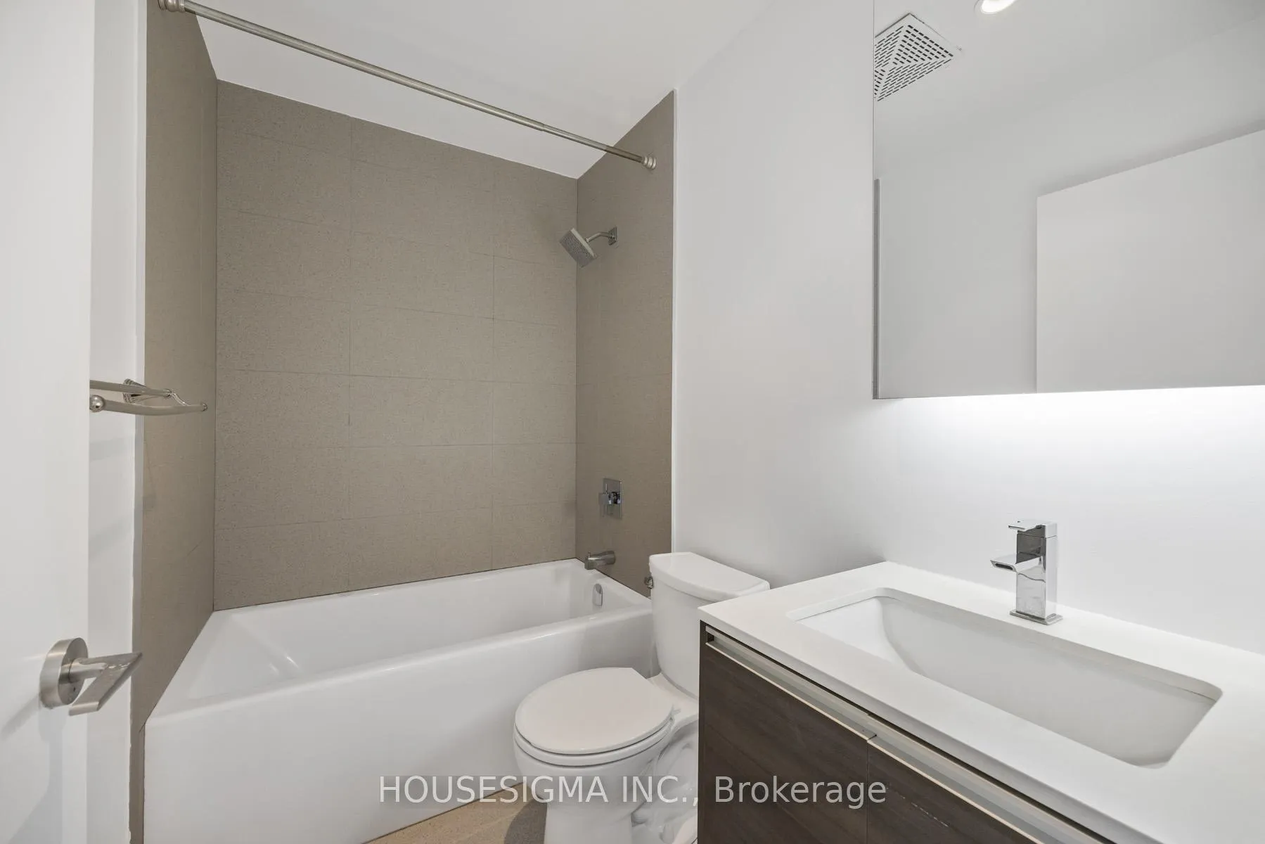 Photo 12 of Unit 405, 1190 Dundas Street E, Toronto, South Riverdale — HOMEH
