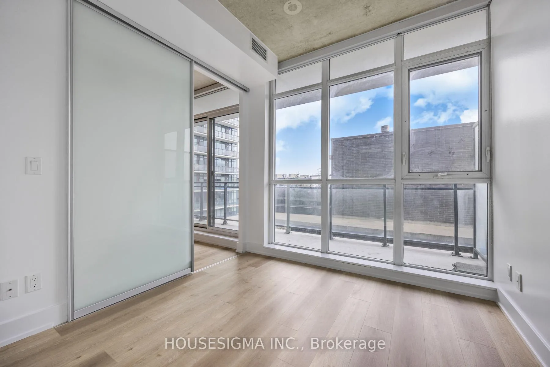 Photo 13 of Unit 405, 1190 Dundas Street E, Toronto, South Riverdale — HOMEH