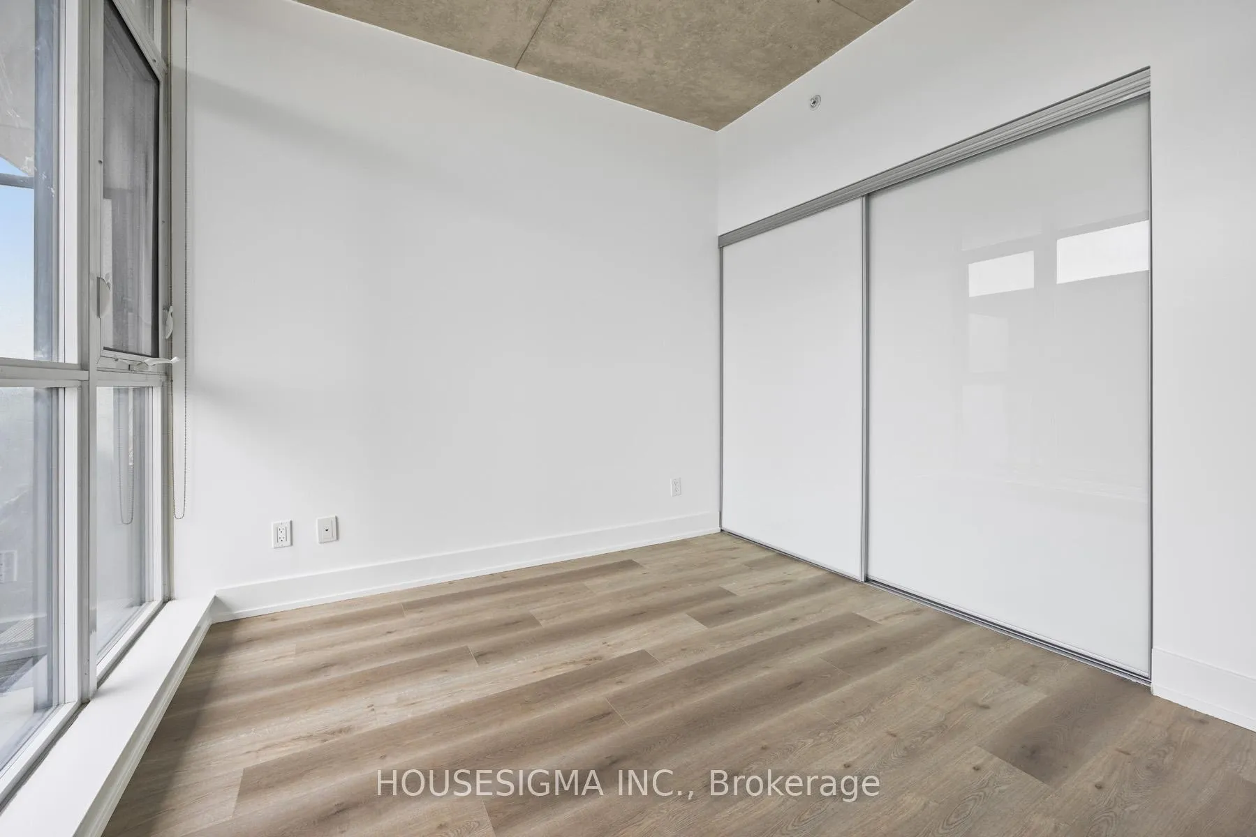 Photo 14 of Unit 405, 1190 Dundas Street E, Toronto, South Riverdale — HOMEH