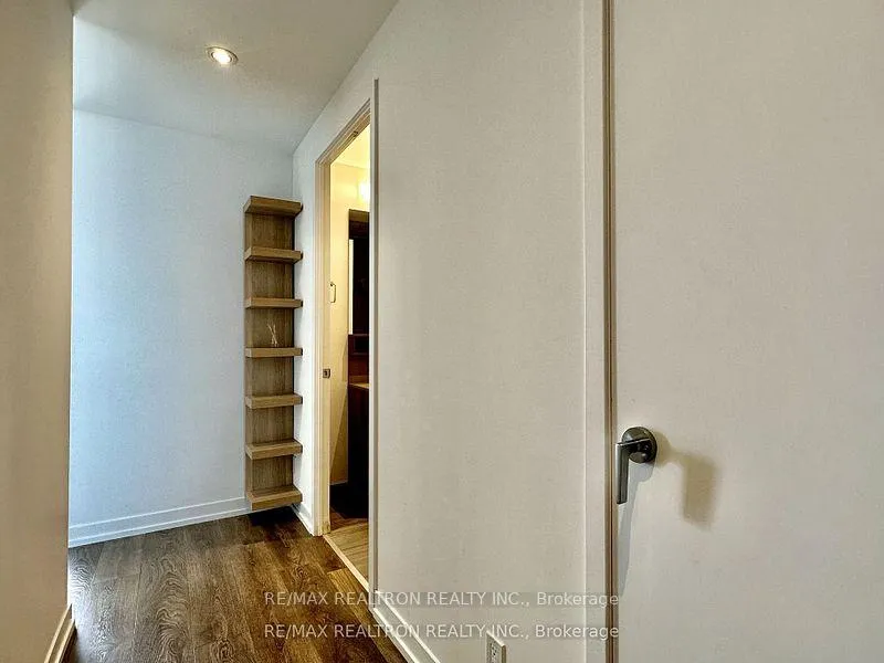 Photo 3 of Unit 1907, 5 Buttermill Avenue, Vaughan, Vaughan Corporate Centre — HOMEH