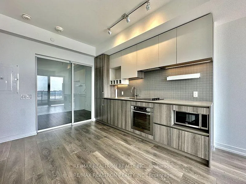 Photo 9 of Unit 1907, 5 Buttermill Avenue, Vaughan, Vaughan Corporate Centre — HOMEH