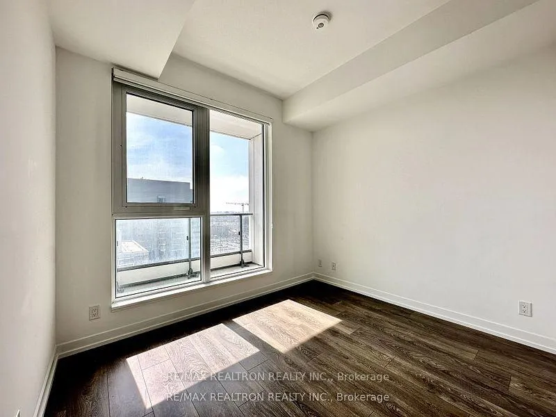 Photo 10 of Unit 1907, 5 Buttermill Avenue, Vaughan, Vaughan Corporate Centre — HOMEH